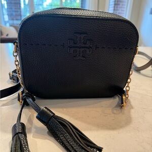 LIKE NEW Tory Burch McGraw Camera Bag with Tassle